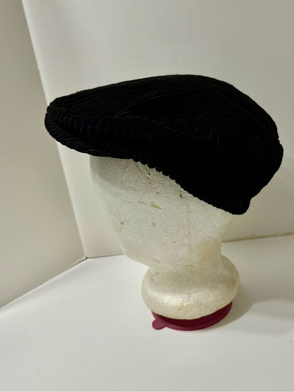 Black Corduroy Flat Cap - Classic Women Hat